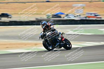 media/Sep-07-2025-TrackXperience (Sun) [[ee17e62fad]]/Level 2/Session 4 (Lower Chicane)/